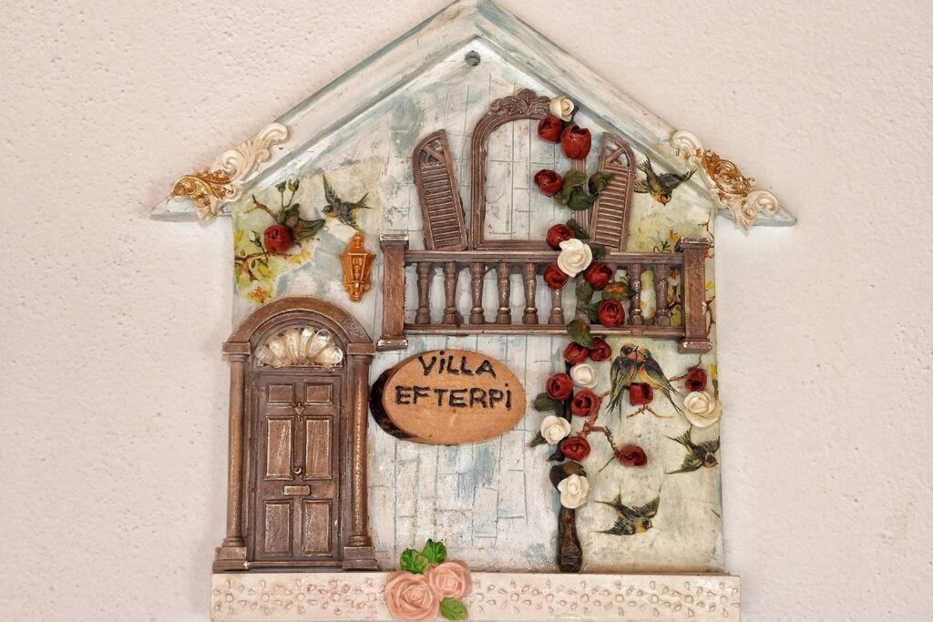 Traditional Villa Efterpi Chalki Town エクステリア 写真